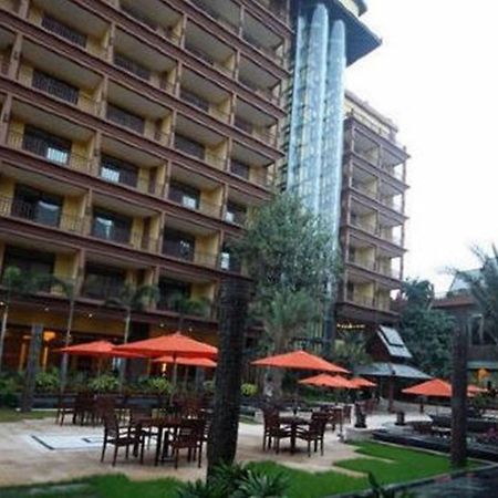 Ramada Plaza Xishuangbanna Hotel Kültér fotó
